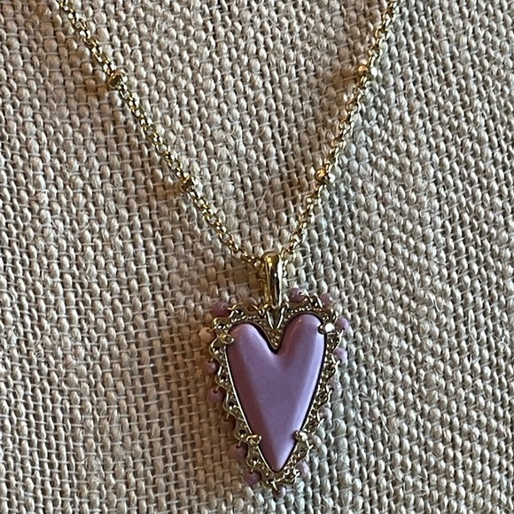 Kendra Scott Heart Necklace - Picture 1 of 5